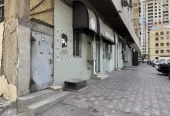 Binanın bütöv qeyri yaşayış sahəsi satılır