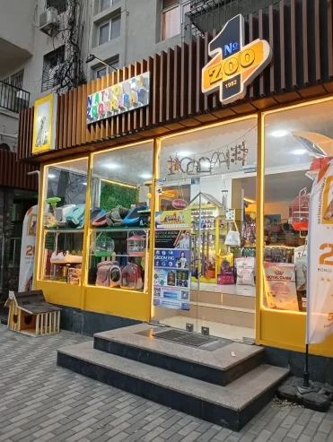Şəhərin mərkəzində hazır biznes satılır
