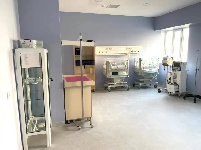Hazır özəl klinika-hospital satılır
